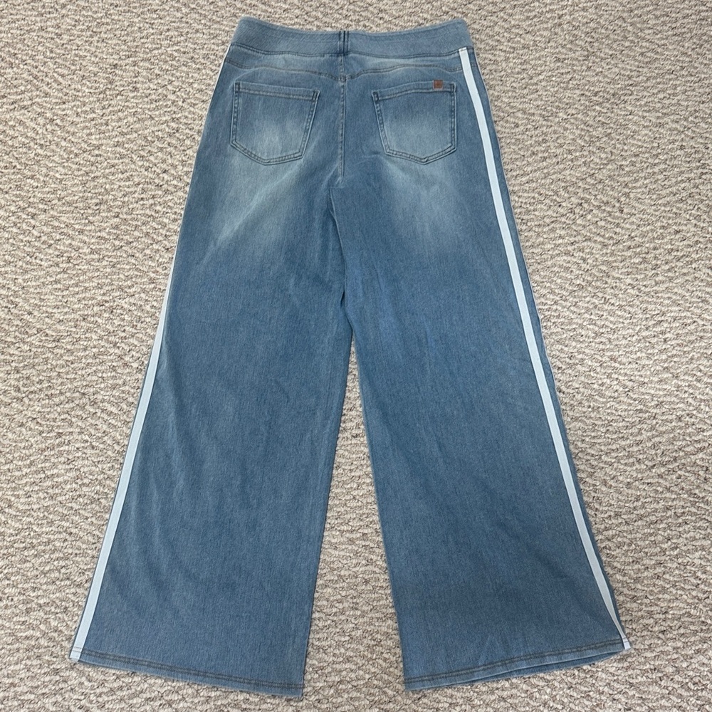 Women's Halara Blue Wide-Leg Jeans with White Stripes.  NWOT - Picture 3 of 5